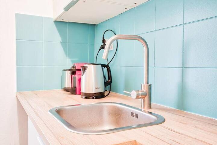 Charming Apartment Near Les Halles - 4P Париж Екстериор снимка